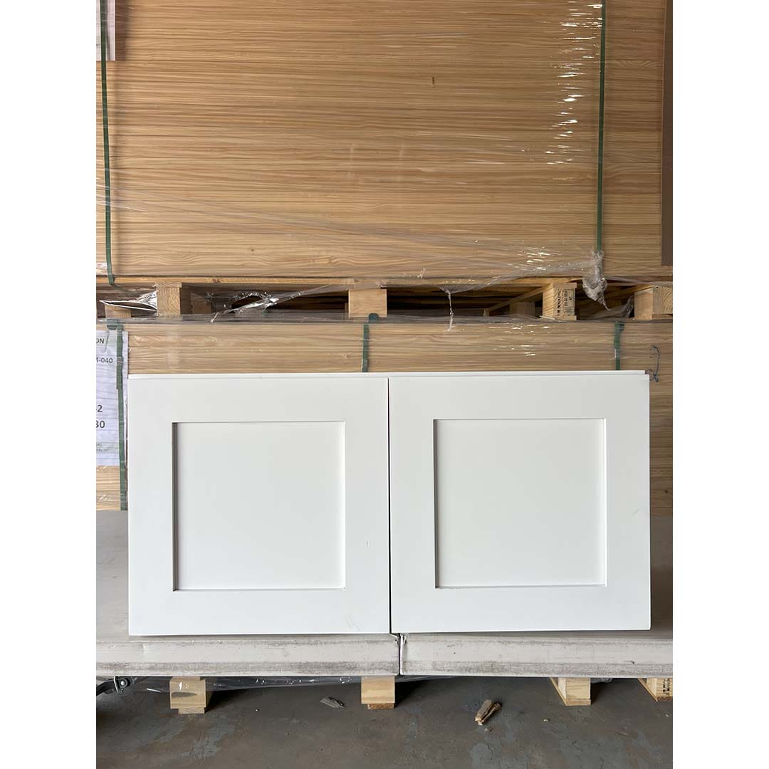 30x15_WHITE_WALL_CABINET-001.jpg