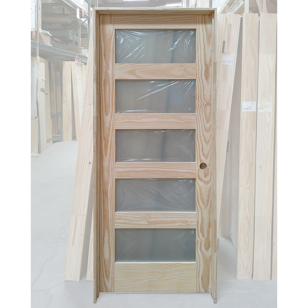 32x80_LH_PINE_INT_5_PANEL_SHAKER_FROSTED_DOOR-001-1.png