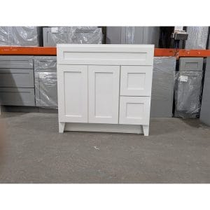 36 DRAWER RIGHT WHITE SHAKER FEET VANITY