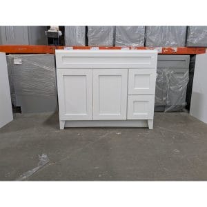42 DRAWER RIGHT WHITE SHAKER FEET VANITY